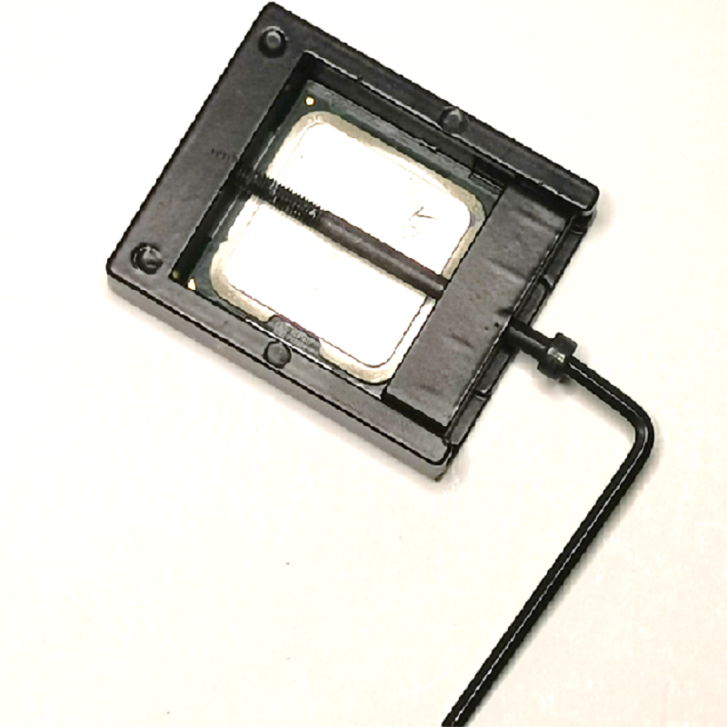 液态金属真的能拯救老CPU？3770K到8700K开盖实测全解析