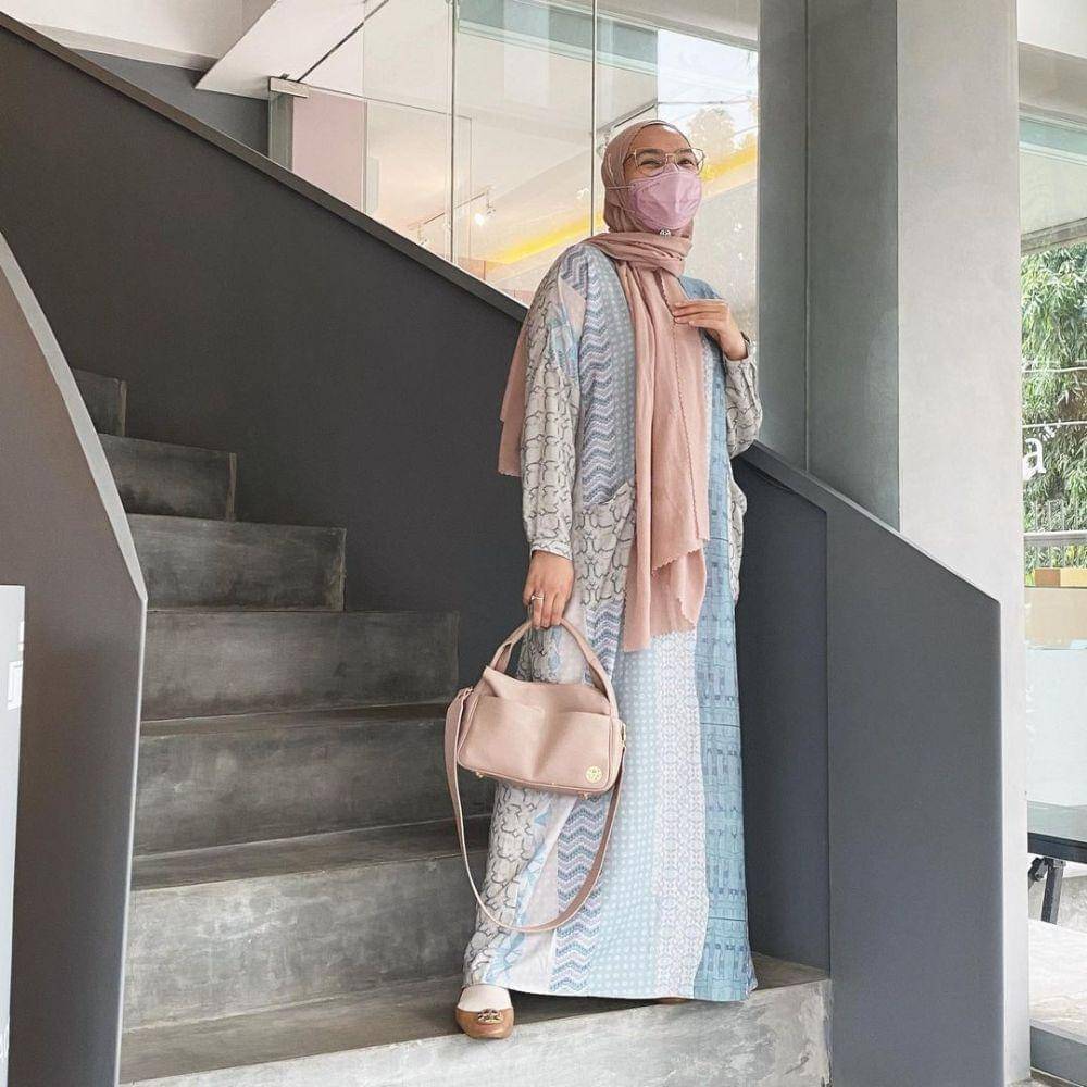 Outfit dress Ria Miranda (instagram.com/riamiranda)