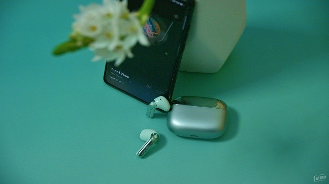 澎湃低音，漫步者萝莉豆